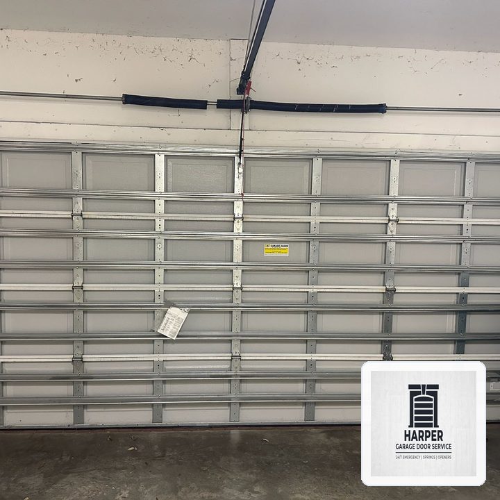 Harper Garage Door Service Dispatch in Devine (Natalia Area): Heavy-Duty EPDM Perimeter & Bottom Seal Weatherproofing - Devine, TX